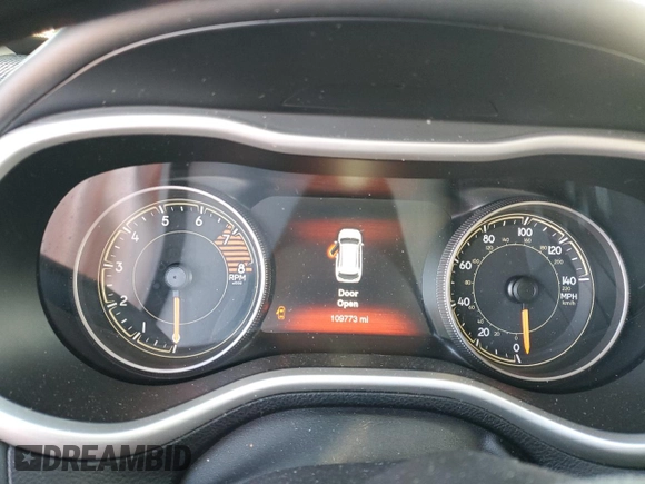 2016 Jeep Cherokee Overland with VIN 1C4PJLJS0GW315563, listed as a Copart auction lot 46189145 with 109,773 mi miles and Salvage title. Bid and sale history available at DreamBid. Image 9.