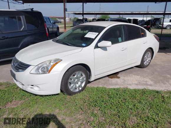 2012 Nissan Altima 2.5 S with VIN 1N4AL2AP6CN435251, listed as a IAAI auction lot 41931614 with 146,941 mi miles. Bid and sale history available at carsss.com. Image 2.