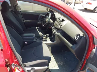 2006 Toyota RAV4 Sport with VIN JTMZD32V266008046, listed as a IAAI auction lot 42552181 with 162,091 mi miles and . Bid and sale history available at DreamBid. Image 5.
