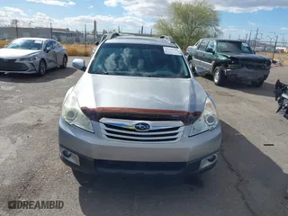 2010 Subaru Outback 3.6R Prem HK Audio/Pwr Moon with VIN 4S4BRDHC6A2370777, listed as a IAAI auction lot 41724709 with 138,773 mi miles. Bid and sale history available at carsss.com. Image 12.