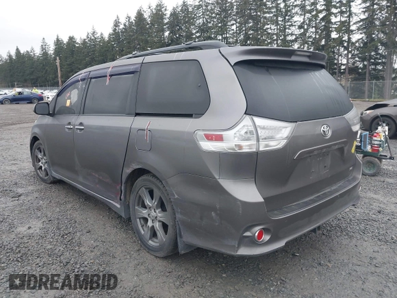 2017 Toyota Sienna SE with VIN 5TDXZ3DC0HS800493, listed as a IAAI auction lot 41946609 with Not Provided miles and . Bid and sale history available at DreamBid. Image 3.