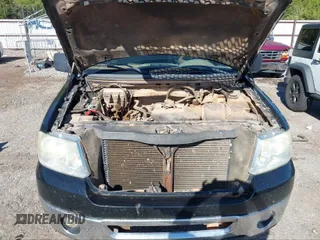 2007 Ford F-150 XLT z VIN 1FTRW12W77KA79128, wystawiony jako IAAI lot #41099284 z przebiegiem 154 191 mil mil oraz . Historia ofert i sprzedaży dostępna na DreamBid. Obrazek 10.