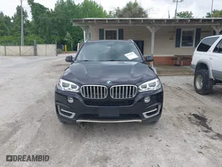 2017 BMW X5 xDrive40e iPerformance with VIN 5UXKT0C30H0V95867, listed as a IAAI auction lot 42122827 with 84,271 mi miles. Bid and sale history available at carsss.com. Image 6.