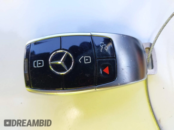 2019 Mercedes-Benz E 53 AMG with VIN WDDZF6BB0KA491129, listed as a IAAI auction lot 42112391 with 52,682 mi miles and . Bid and sale history available at DreamBid. Image 11.