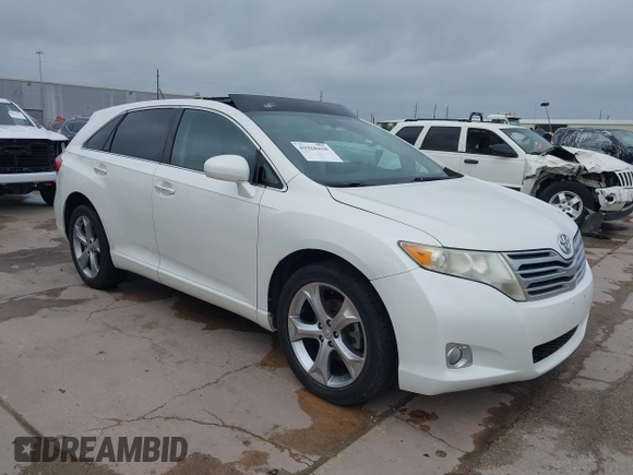 2009 Toyota Venza with VIN 4T3BK11A59U018096, listed as a IAAI auction lot 41920418 with 179,359 mi miles. Bid and sale history available at carsss.com. Image 1.