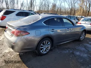 2018 Infiniti Q70 Luxe with VIN JN1BY1AR4JM220498, listed as a Copart auction lot 42338465 with 125,727 mi miles and Salvage title. Bid and sale history available at DreamBid. Image 3.