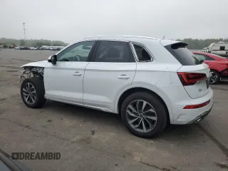 2024 Audi Q5 S line Premium z VIN WA1GAAFY1R2142917, wystawiony jako Copart lot #55572275 z przebiegiem 2 450 mil mil oraz Szkoda całkowita • Salvage title. Historia ofert i sprzedaży dostępna na DreamBid. Obrazek 2.
