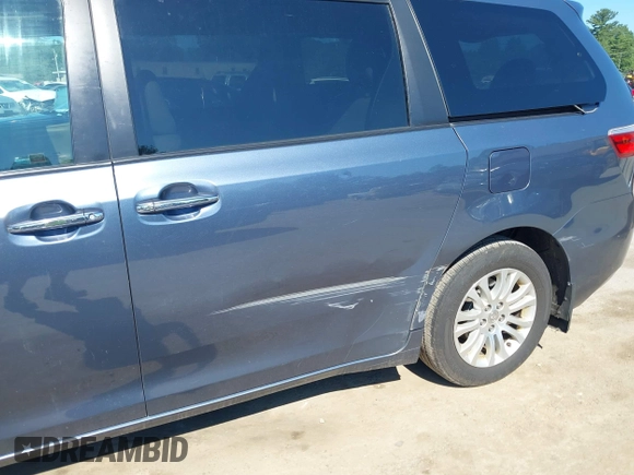 2015 Toyota Sienna XLE with VIN 5TDYK3DC8FS533898, listed as a IAAI auction lot 42630483 with 531,640 mi miles and . Bid and sale history available at DreamBid. Image 6.