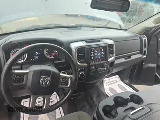 2021 Ram 1500 with VIN 3C6JR7EGXMG518313, listed as a Copart auction lot 61661925 with 194,873 mi miles and Clean title. Bid and sale history available at DreamBid. Image 9.