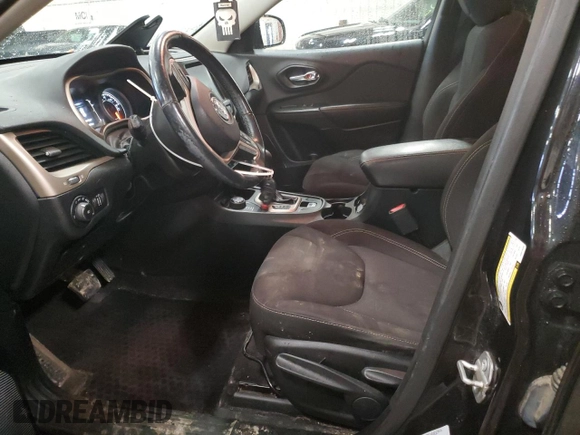 2016 Jeep Cherokee Latitude z VIN 1C4PJMCS9GW378292, wystawiony jako Copart lot #50348035 z przebiegiem 93 845 mil mil oraz Czysty tytuł • Clean title. Historia ofert i sprzedaży dostępna na DreamBid. Obrazek 7.