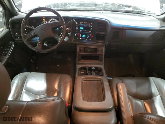 2007 Chevrolet Silverado 3500 SRW Wrk Trk with VIN 1GCHK33D77F122424, listed as a Copart auction lot 44117825 with 232,752 mi miles and Salvage Title. Bid and sale history available at carsss.com. Image 8.