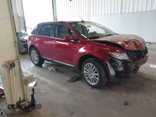 2013 Lincoln MKX with VIN 2LMDJ6JK2DBL05828, listed as a IAAI auction lot 41871126 with 97,094 mi miles. Bid and sale history available at carsss.com. Image 1.