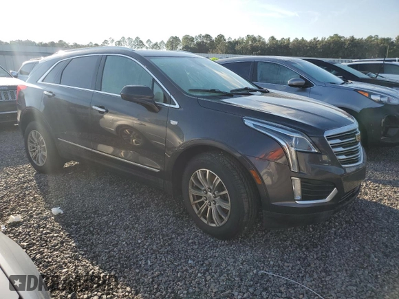 2017 Cadillac XT5 Luxury AWD z VIN 1GYKNDRSXHZ267282, wystawiony jako Copart lot #73864474 z przebiegiem Nie podano mil oraz Szkoda całkowita • Salvage title. Historia ofert i sprzedaży dostępna na DreamBid. Obrazek 4.