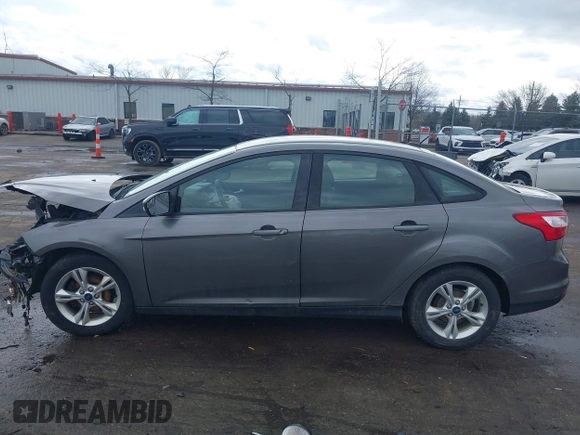 2013 Ford Focus SE with VIN 1FADP3F27DL233262, listed as a IAAI auction lot 41734903 with 149,680 mi miles. Bid and sale history available at carsss.com. Image 14.