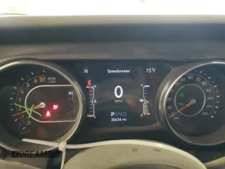 2021 Jeep Wrangler Unlimited Sport S z VIN 1C4HJXDG6MW777009, wystawiony jako Copart lot #60307665 z przebiegiem 30 634 mil mil oraz Szkoda całkowita • Salvage title. Historia ofert i sprzedaży dostępna na DreamBid. Obrazek 9.