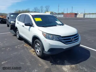 2014 Honda CR-V LX with VIN 5J6RM4H39EL108084, listed as a IAAI auction lot 41865504 with 135,086 mi miles. Bid and sale history available at carsss.com. Image 1.