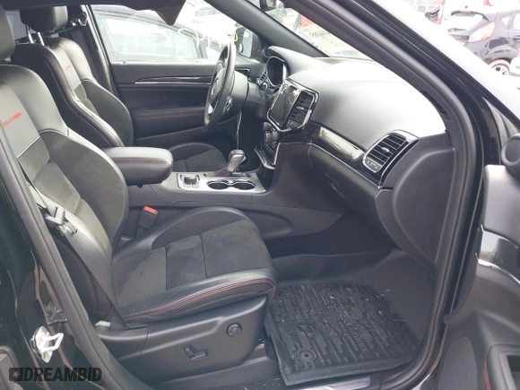 2019 Jeep Grand Cherokee Trailhawk with VIN 1C4RJFLTXKC696820, listed as a IAAI auction lot 41443851 with 50,848 mi miles. Bid and sale history available at carsss.com. Image 5.
