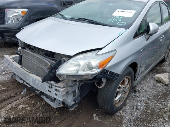 2011 Toyota Prius I with VIN JTDKN3DU9B0268301, listed as a IAAI auction lot 41983104 with 172,883 mi miles. Bid and sale history available at carsss.com. Image 6.