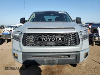 2018 Toyota Tundra SR5 с VIN 5TFHY5F16JX712563, выставлен на аукционе Copart как лот 62609265 с пробегом 169 076 миль миль и Списание • Salvage title. История ставок и продаж доступна на DreamBid. Изображение 5.