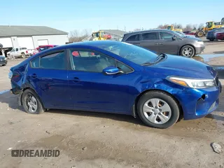 2018 Kia Forte LX with VIN 3KPFK4A76JE184604, listed as a IAAI auction lot 41965195 with 87,732 mi miles. Bid and sale history available at carsss.com. Image 14.