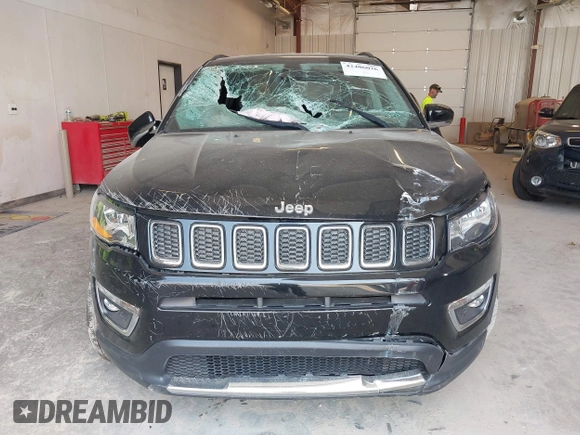 2019 Jeep Compass Limited with VIN 3C4NJDCB3KT646226, listed as a IAAI auction lot 42406026 with 34,494 mi miles and . Bid and sale history available at DreamBid. Image 12.