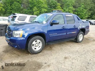 2013 Chevrolet Avalanche LT with VIN 3GNMCFE05DG160033, listed as a Copart auction lot 52668094 with 210,576 mi miles and Salvage Title. Bid and sale history available at DreamBid. Image 1.