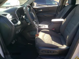 2018 Chevrolet Equinox LT z VIN 2GNAXJEV7J6150035, wystawiony jako Copart lot #48942695 z przebiegiem 151 538 mil mil oraz Szkoda całkowita • Salvage title. Historia ofert i sprzedaży dostępna na DreamBid. Obrazek 7.