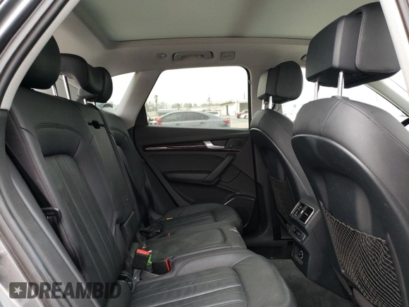 2018 Audi Q5 Premium with VIN WA1ANAFY8J2014110, listed as a Copart auction lot 63578382 with 34,216 mi miles. Bid and sale history available at carsss.com. Image 6.