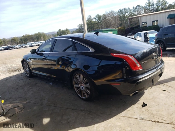 2015 Jaguar XJ with VIN SAJWA2GZ1F8V85688, listed as a Copart auction lot 43112915 with 0 mi miles and Salvage Title. Bid and sale history available at carsss.com. Image 2.