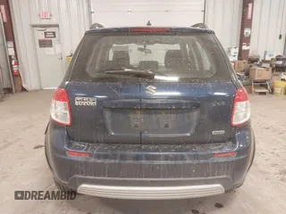 2008 Suzuki SX4 with VIN JS2YB413385107948, listed as a IAAI auction lot 41227517 with 153,163 mi miles. Bid and sale history available at carsss.com. Image 15.