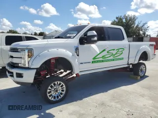 2018 Ford Super Duty F-250 SRW XL with VIN 1FT7W2BT6JEB95882, listed as a Copart auction lot 75690644 with 0 mi miles and Non Repairable. Bid and sale history available at carsss.com. Image 1.