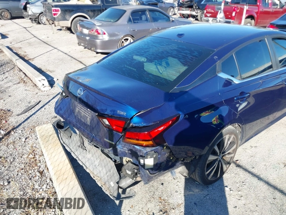 2020 Nissan Altima SR with VIN 1N4AL4CV6LN307437, listed as a IAAI auction lot 41234547 with 40,501 mi miles and . Bid and sale history available at carsss.com. Image 16.