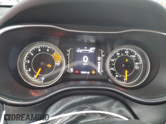 2019 Jeep Cherokee Latitude Plus z VIN 1C4PJMLX0KD299898, wystawiony jako Copart lot #56904625 z przebiegiem 93 064 mil mil oraz Szkoda całkowita • Salvage title. Historia ofert i sprzedaży dostępna na DreamBid. Obrazek 9.
