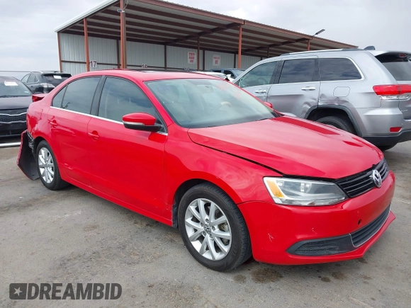 2014 Volkswagen Jetta Sedan SE w/Connectivity/Sunroof PZEV with VIN 3VWD17AJ0EM378030, listed as a IAAI auction lot 40612066 with 179,808 mi miles. Bid and sale history available at carsss.com. Image 1.