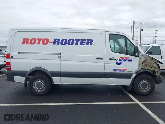 2016 Mercedes-Benz Sprinter with VIN WD3PE7DD1GP257850, listed as a IAAI auction lot 41587919 with 122,306 mi miles and . Bid and sale history available at carsss.com. Image 14.
