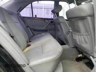 2001 Mercedes-Benz E-Class with VIN WDBJF65J61B307118, listed as a Copart auction lot 72564424 with Not Provided miles and Clean Title. Bid and sale history available at carsss.com. Image 10.