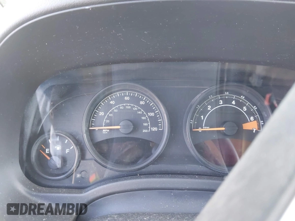 2016 Jeep Compass Sport z VIN 1C4NJCBA4GD785748, wystawiony jako IAAI lot #41585747 z przebiegiem Nie podano mil oraz . Historia ofert i sprzedaży dostępna na DreamBid. Obrazek 7.