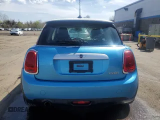2015 MINI Hardtop with VIN WMWXM5C51FT941503, listed as a Copart auction lot 52903145 with 92,425 mi miles and Salvage Title. Bid and sale history available at DreamBid. Image 6.