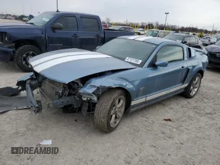2006 Ford Mustang GT Deluxe with VIN 1ZVFT82H165190693, listed as a Copart auction lot 47121705 with 0 mi miles and Salvage Title. Bid and sale history available at carsss.com. Image 1.