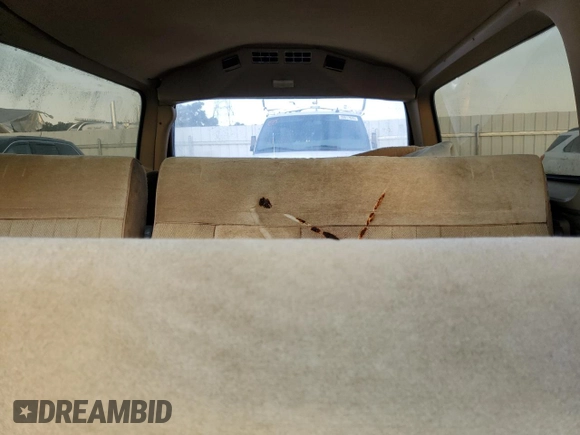 1987 GMC Suburban с VIN 1GKGV26K8HF511456, выставлен на аукционе Copart как лот 59530795 с пробегом 71 410 миль миль и Чистый • Clean title. История ставок и продаж доступна на DreamBid. Изображение 10.
