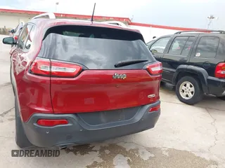 2017 Jeep Cherokee Latitude с VIN 1C4PJLCB1HW640544, выставлен на аукционе IAAI как лот 42470961 с пробегом 105 074 миль миль и . История ставок и продаж доступна на DreamBid. Изображение 16.