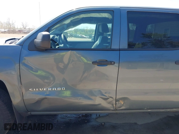 2014 Chevrolet Silverado 1500 Work Truck with VIN 3GCPCPEC7EG185118, listed as a IAAI auction lot 42102260 with 222,442 mi miles. Bid and sale history available at carsss.com. Image 18.