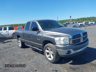 2008 Dodge 1500 SLT with VIN 1D7HU18238S500517, listed as a IAAI auction lot 42126774 with 173,373 mi miles. Bid and sale history available at carsss.com. Image 1.