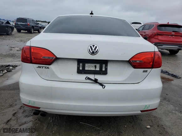 2014 Volkswagen Jetta Sedan SE with VIN 3VWD07AJ6EM432952, listed as a Copart auction lot 45416585 with NaN miles and Salvage Title. Bid and sale history available at carsss.com. Image 6.