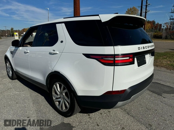 2017 Land Rover Discovery HSE with VIN SALRRBBV0HA042328, listed as a Copart auction lot 77844614 with 72,102 mi miles and Clean Title. Bid and sale history available at carsss.com. Image 3.