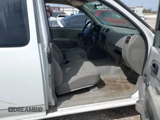 2007 GMC Canyon SLE1 with VIN 1GTCS19E878170565, listed as a IAAI auction lot 41768822 with 195,367 mi miles. Bid and sale history available at carsss.com. Image 5.