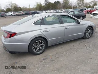 2023 Hyundai Sonata SEL with VIN KMHL64JA6PA269887, listed as a IAAI auction lot 41950447 with 31,218 mi miles and . Bid and sale history available at DreamBid. Image 4.