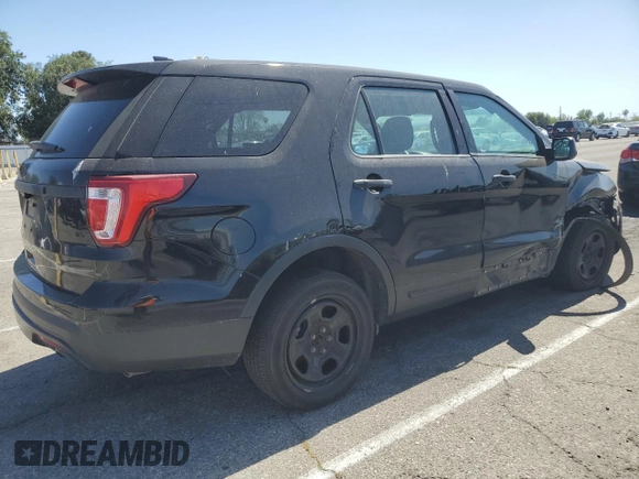 2017 Ford Police Interceptor Utility z VIN 1FM5K8AR4HGC34913, wystawiony jako Copart lot #58042205 z przebiegiem 73 298 mil mil oraz Szkoda całkowita • Salvage title. Historia ofert i sprzedaży dostępna na DreamBid. Obrazek 3.