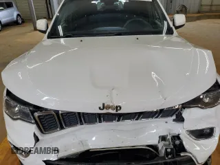 2017 Jeep Grand Cherokee 75th Anniversary with VIN 1C4RJEAG6HC877938, listed as a Copart auction lot 58604725 with 79,586 mi miles and Salvage title. Bid and sale history available at DreamBid. Image 12.