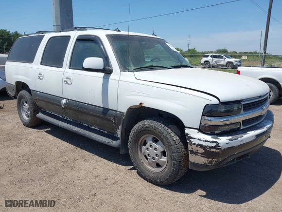 2003 Chevrolet Suburban LT with VIN 1GNFK16Z33J142851, listed as a IAAI auction lot 41936134 with 225,701 mi miles. Bid and sale history available at carsss.com. Image 1.